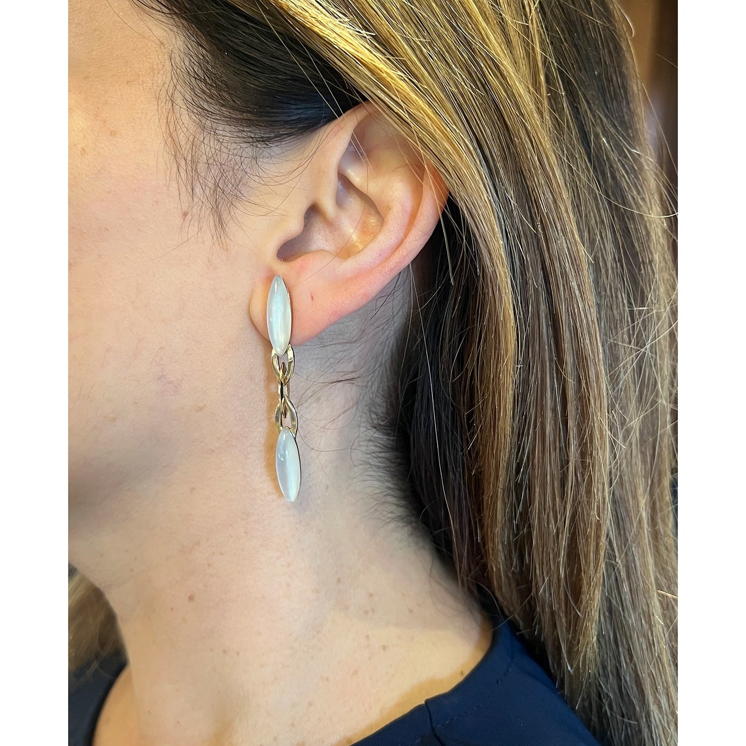 Vhernier - Estate 18k Rose Gold Mother-of-Pearl Fuseau Drop Earrings