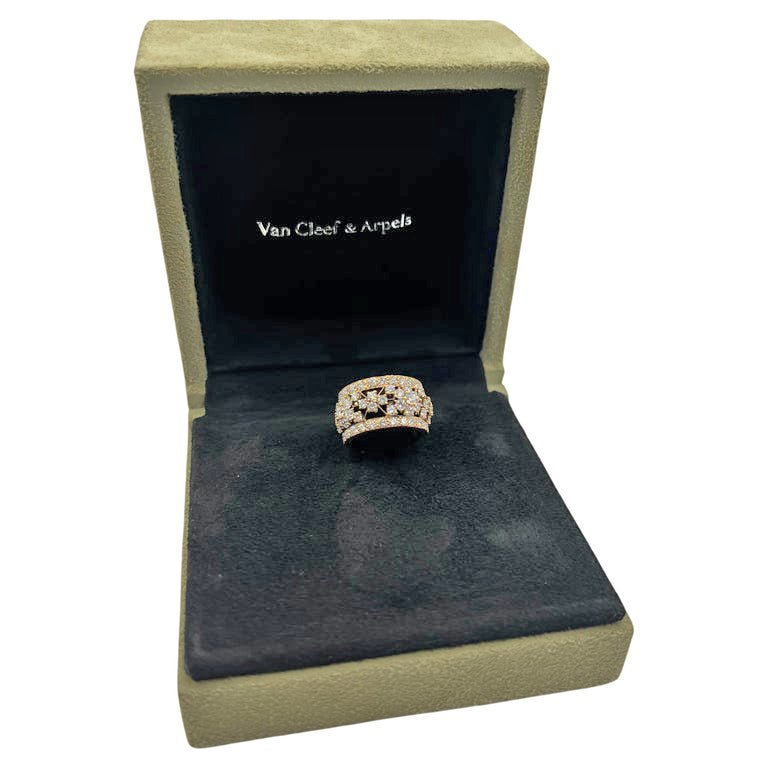 Estate Collection - Van Cleef & Arpels Diamond Snowflake Ring