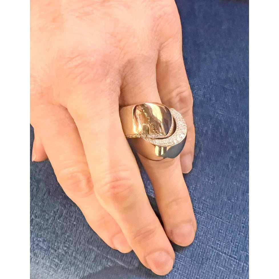 Estate Collection - Vhernier 18k Gold Diamond Large Abbraccio Ring