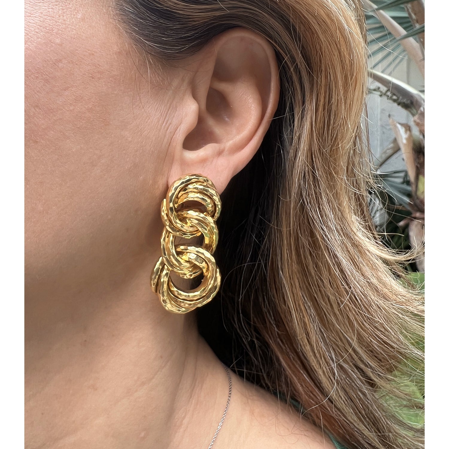 Henry Dunay - Textured 18k Yellow Gold Link Earrings