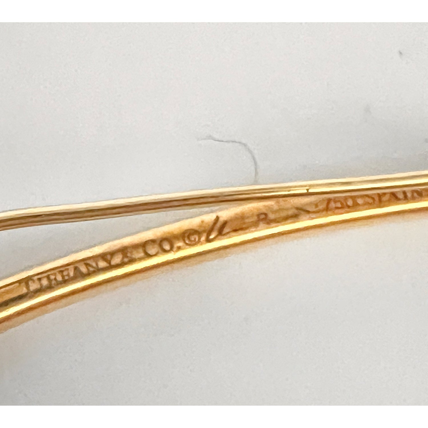 Tiffany & Co - Elsa Peretti 18k Gold Amapola Brooch