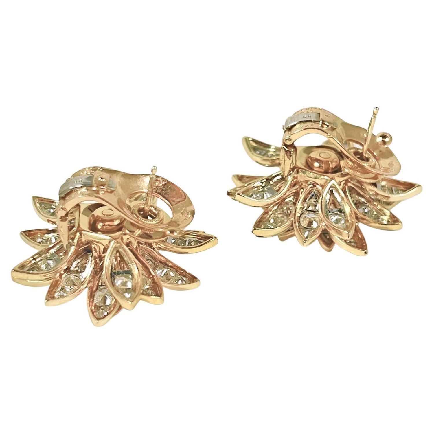 Van Cleef & Arpels - 1950s 18k Yellow Gold Diamond Lotus Flower Earrings