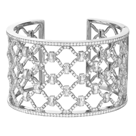 Verdura - 18k White Gold Diamond Kensington Cuff