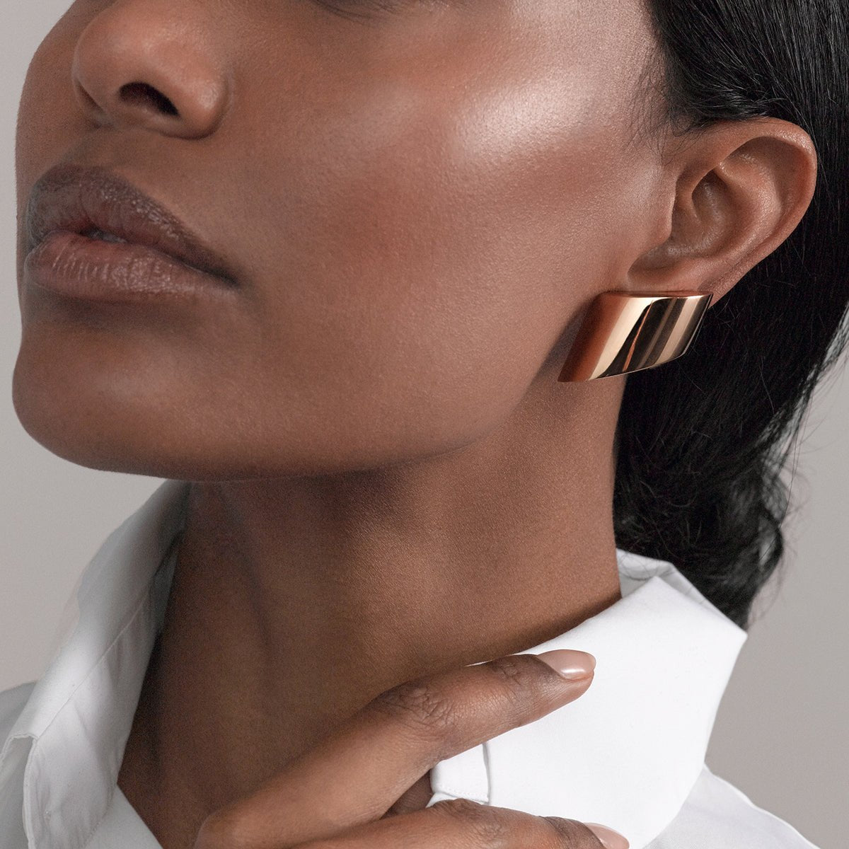 Vhernier - 18k Rose Gold Vague Earrings